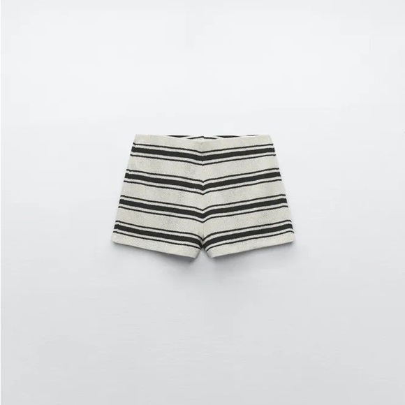 Striped Rustic Shorts - Picture 2 of 3